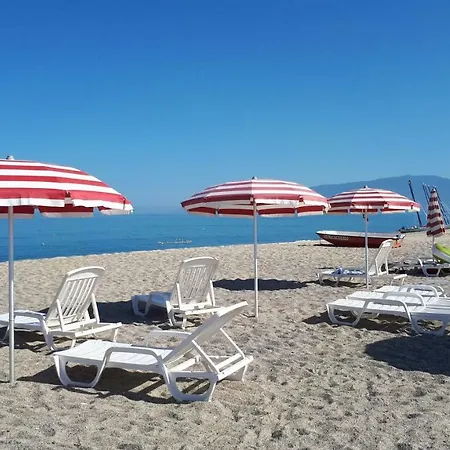 Апартаменты Pizzo Beach Club 26g *